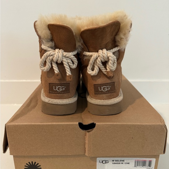 Ugg boots Selene - Picture 2 of 4